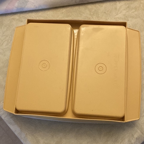 Tupperware Deviled Egg Container - Picture 4 of 5